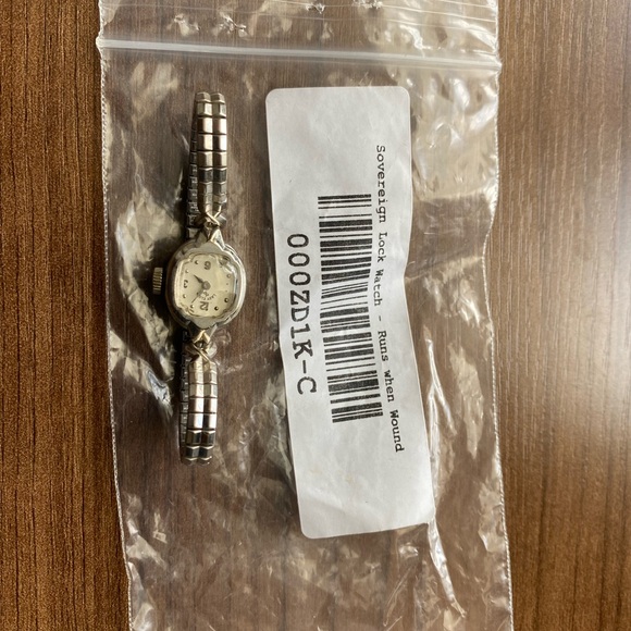 Lady Elgin women’s sovereign look watch runs when wound(000ZD1K-C) silver - Picture 4 of 5